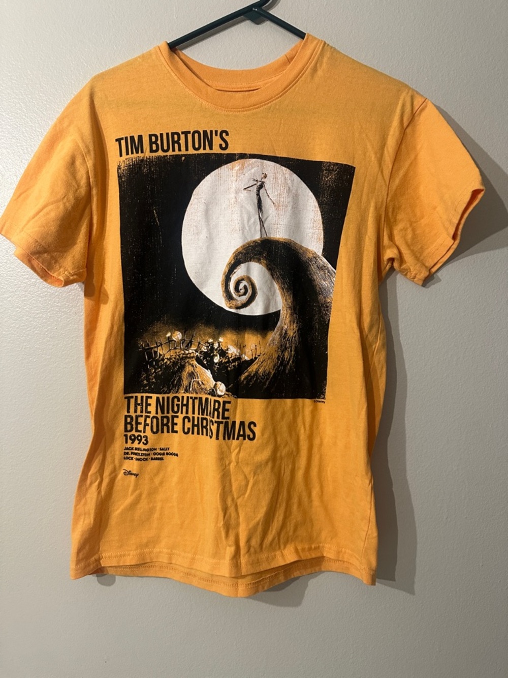 Tim Burton's The Nightmare Before Christmas Orange Graphic Tee Disney Sz M